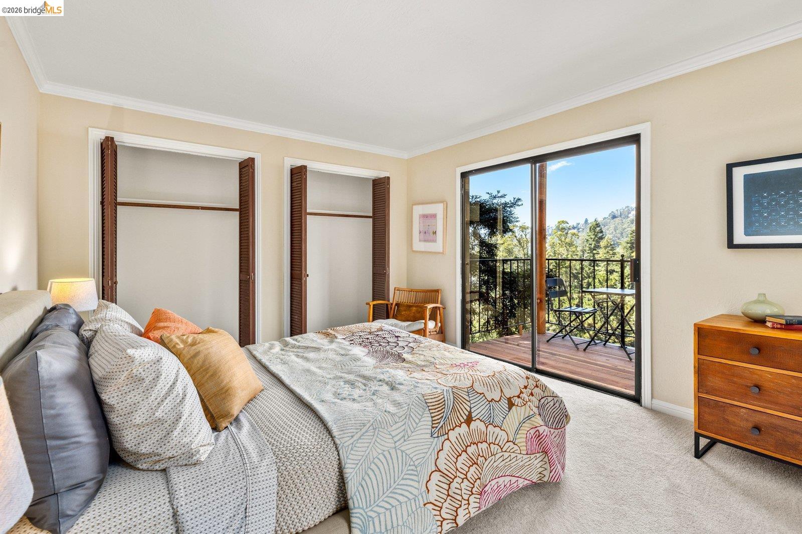 6909 Exeter Dr