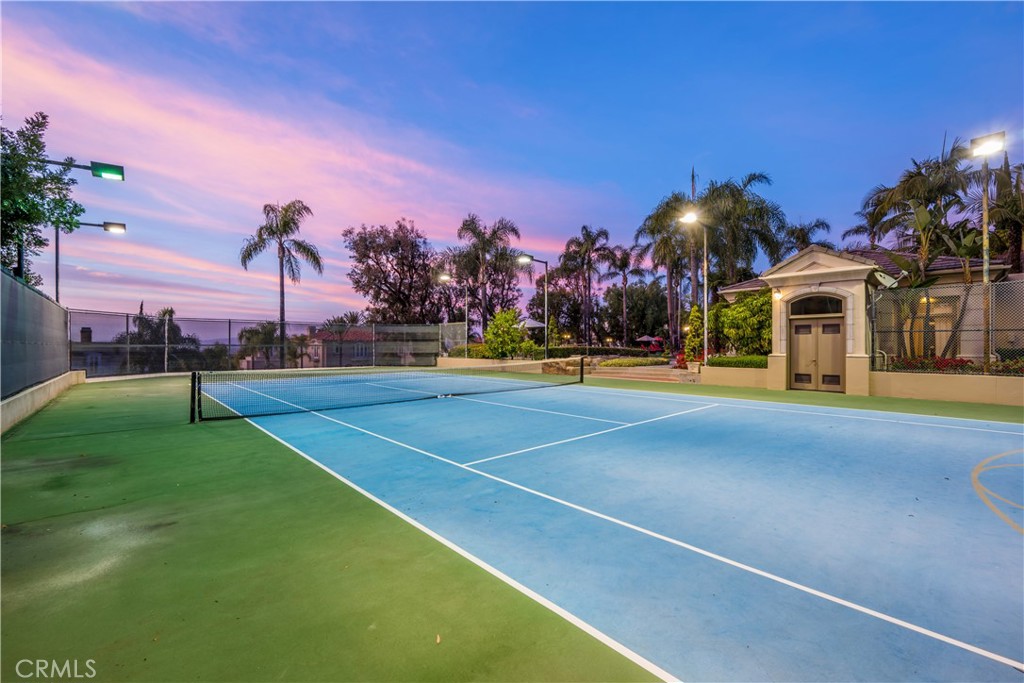 5080 E Copa De Oro Drive