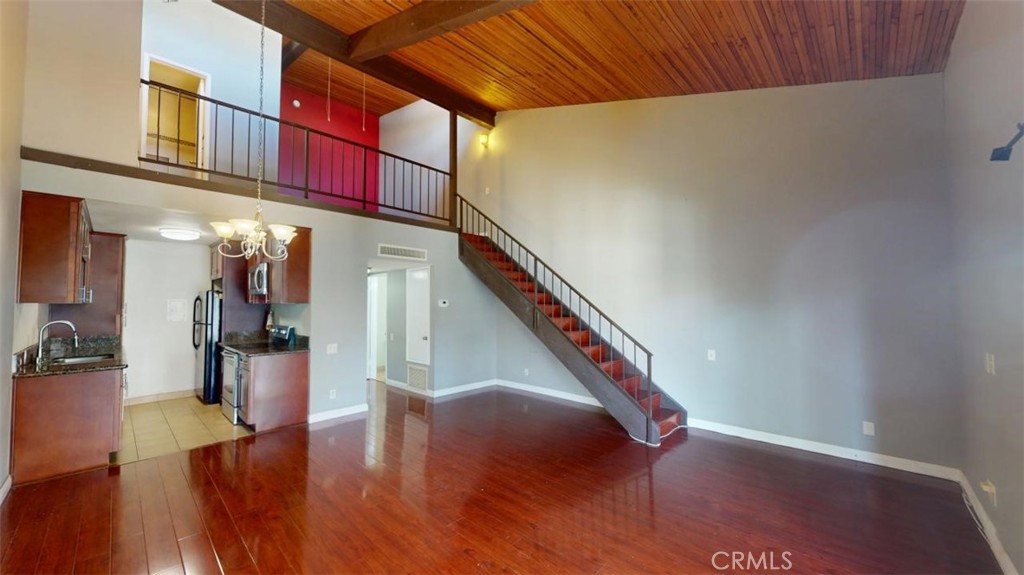 5460 White Oak Avenue G325