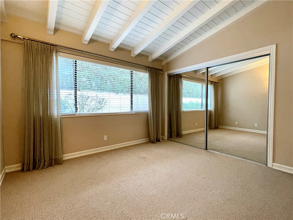 1316 Granvia Altamira