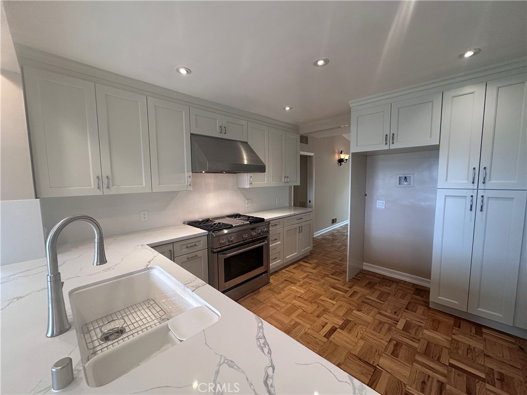 1316 Granvia Altamira