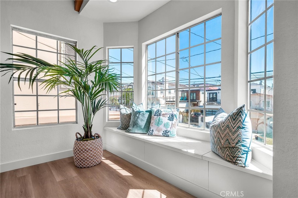 1731 Spreckels
