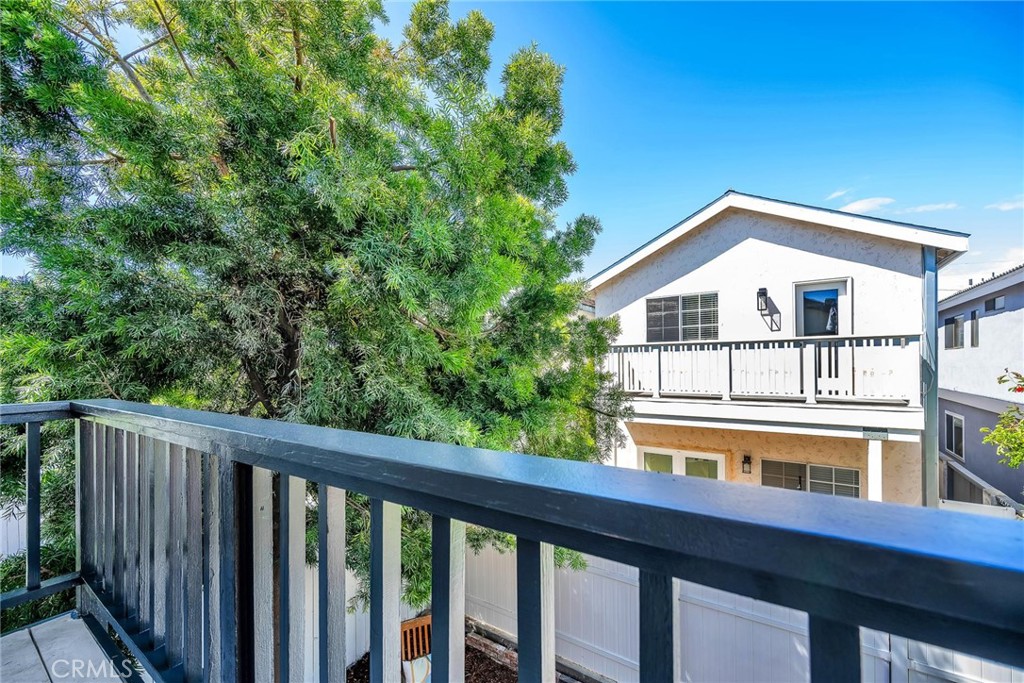 1731 Spreckels