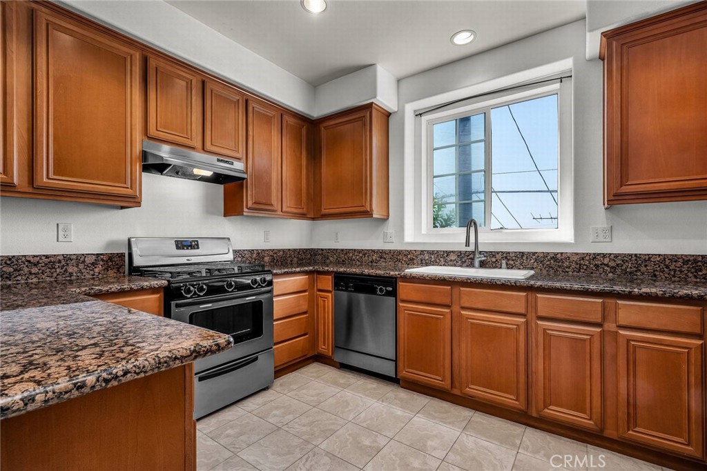 13639 Foster 3