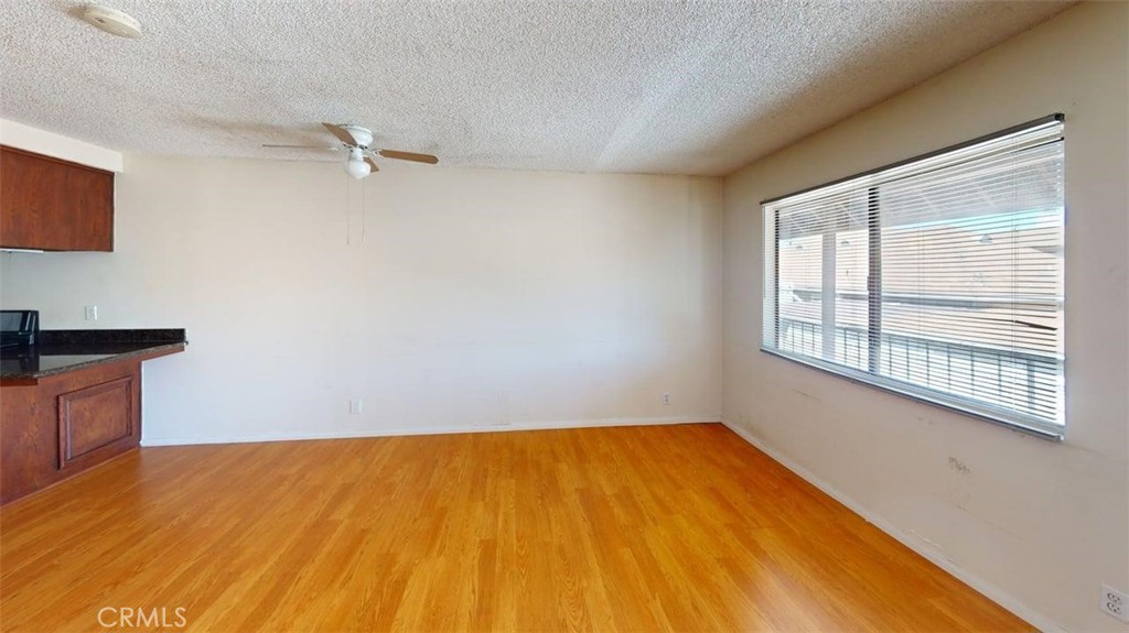 1316 W 166th