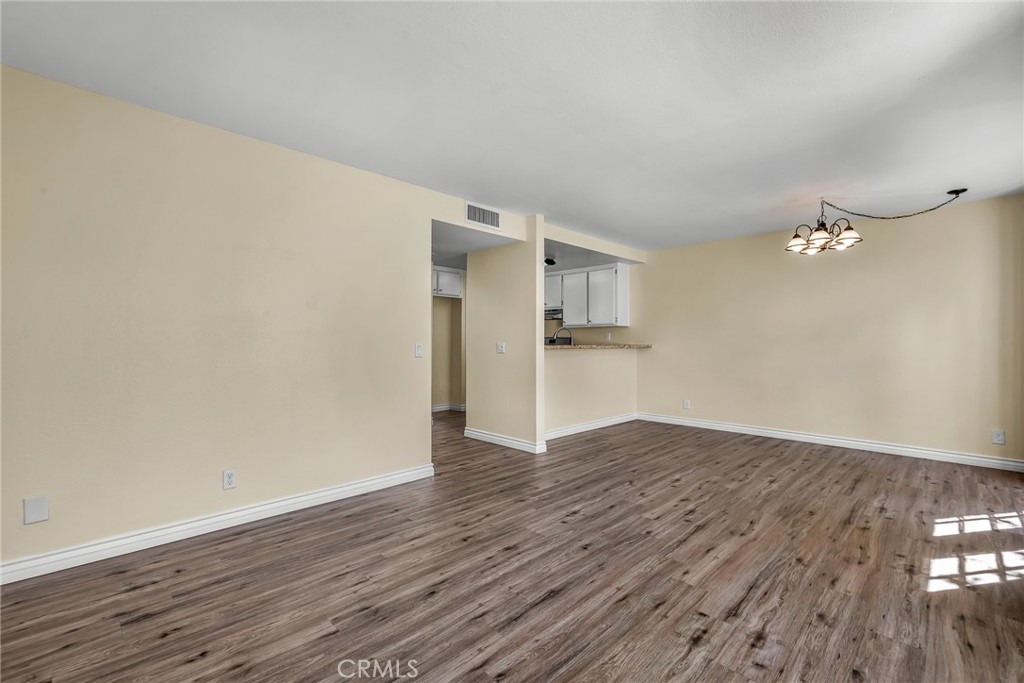 13701 Hubbard Street 18