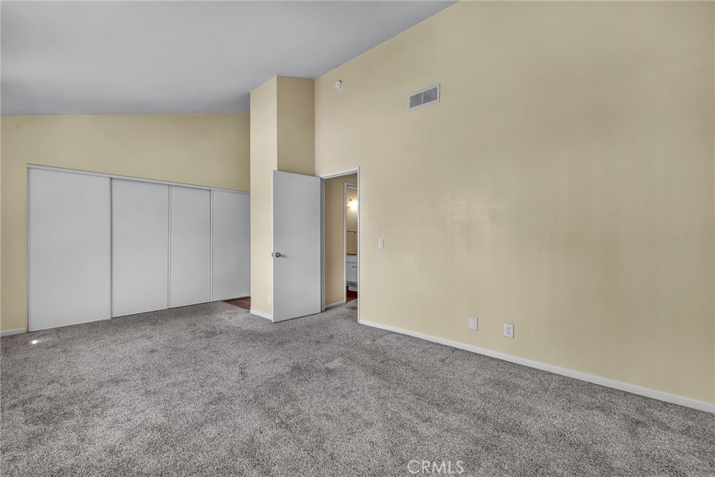 13701 Hubbard Street 18