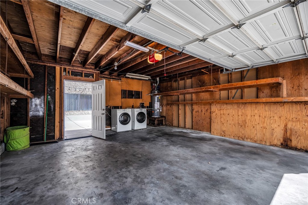 13701 Hubbard Street 18