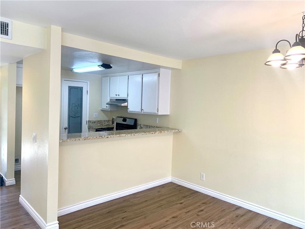 13701 Hubbard Street 18