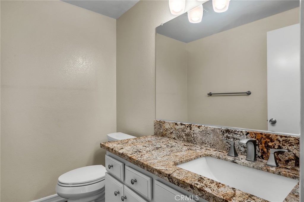 13701 Hubbard Street 18