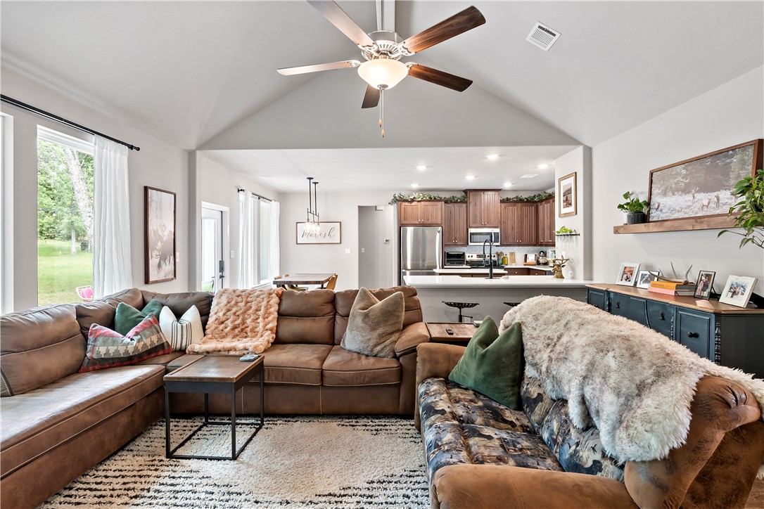 4212 County Road 310