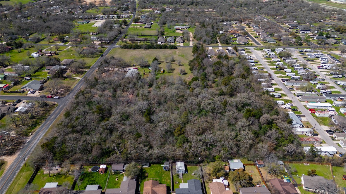 3707 Old Hearne Road