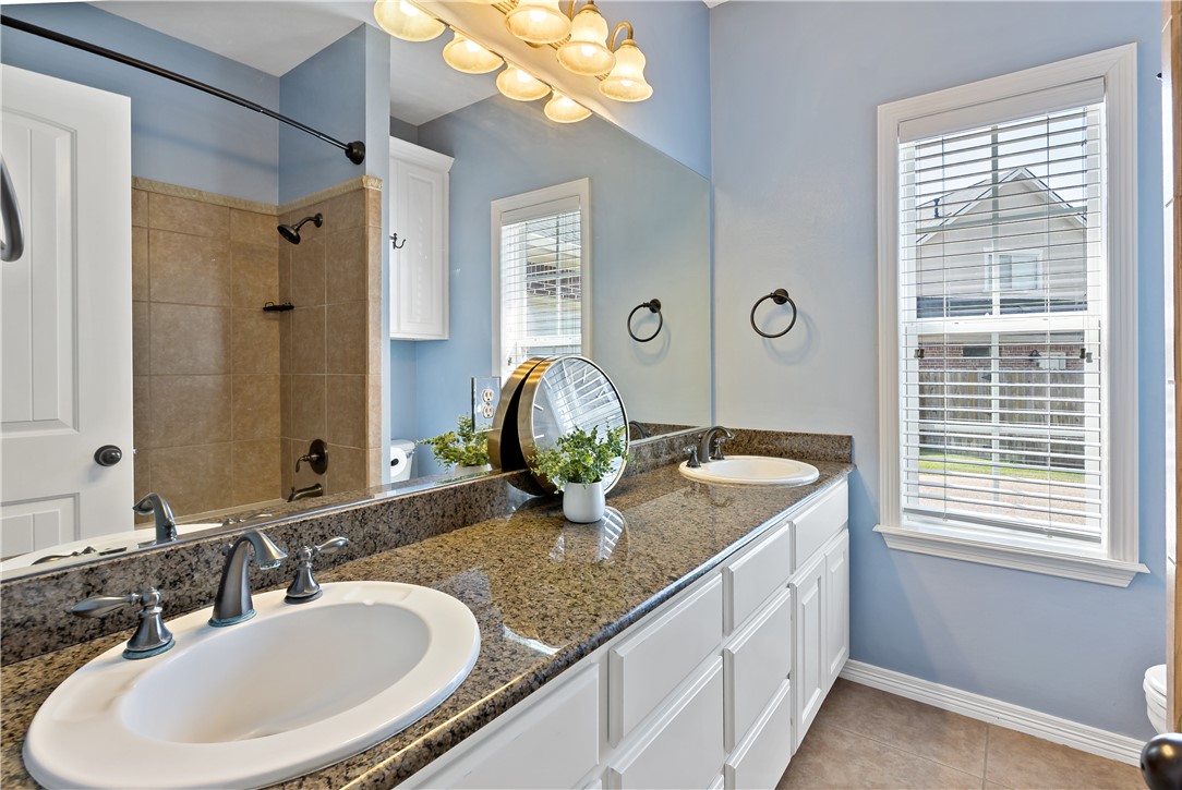 3703 Park Crest Drive