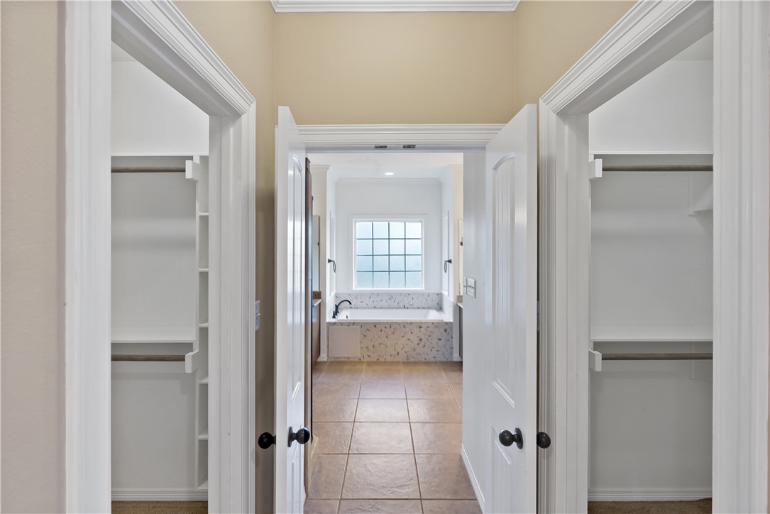 3703 Park Crest Drive