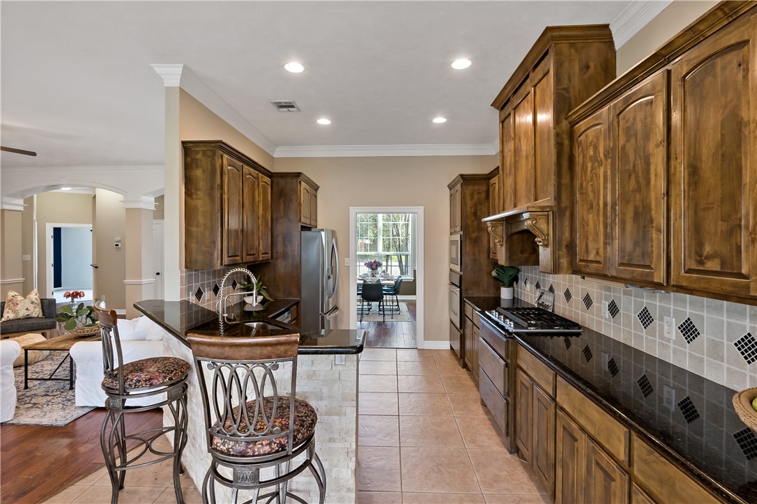 3703 Park Crest Drive