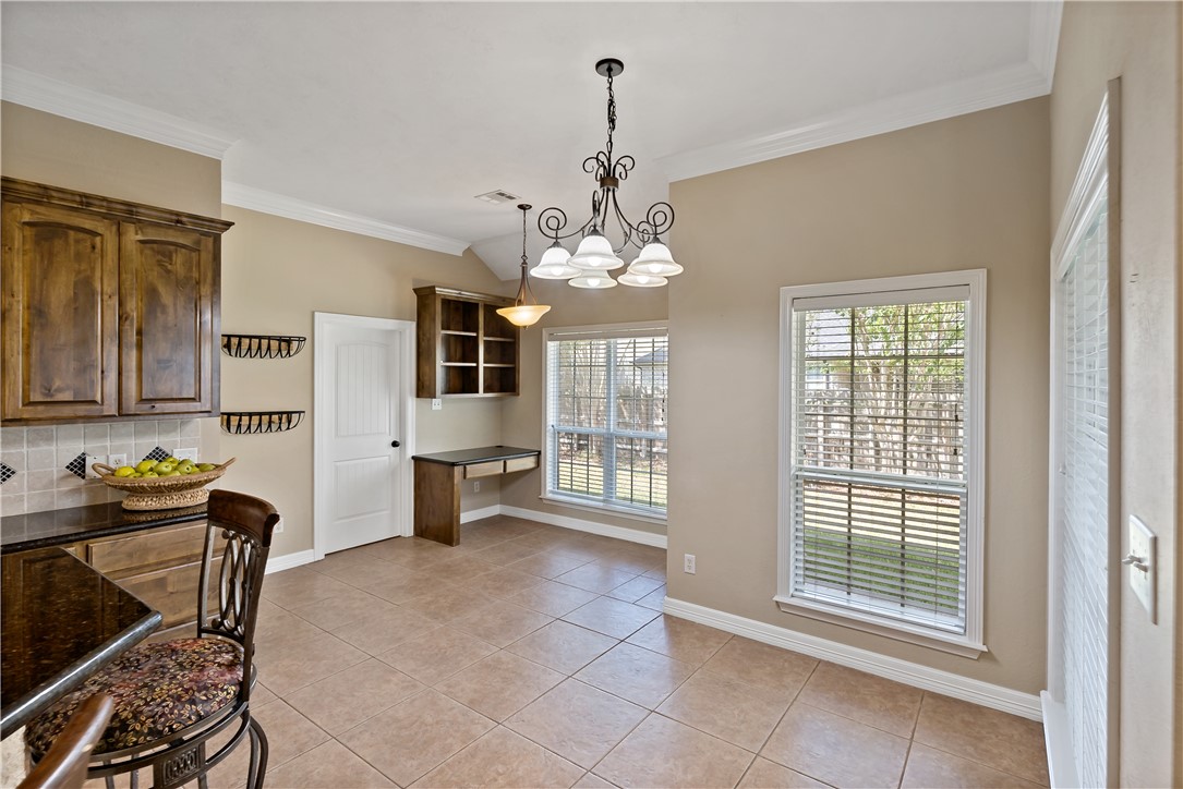 3703 Park Crest Drive