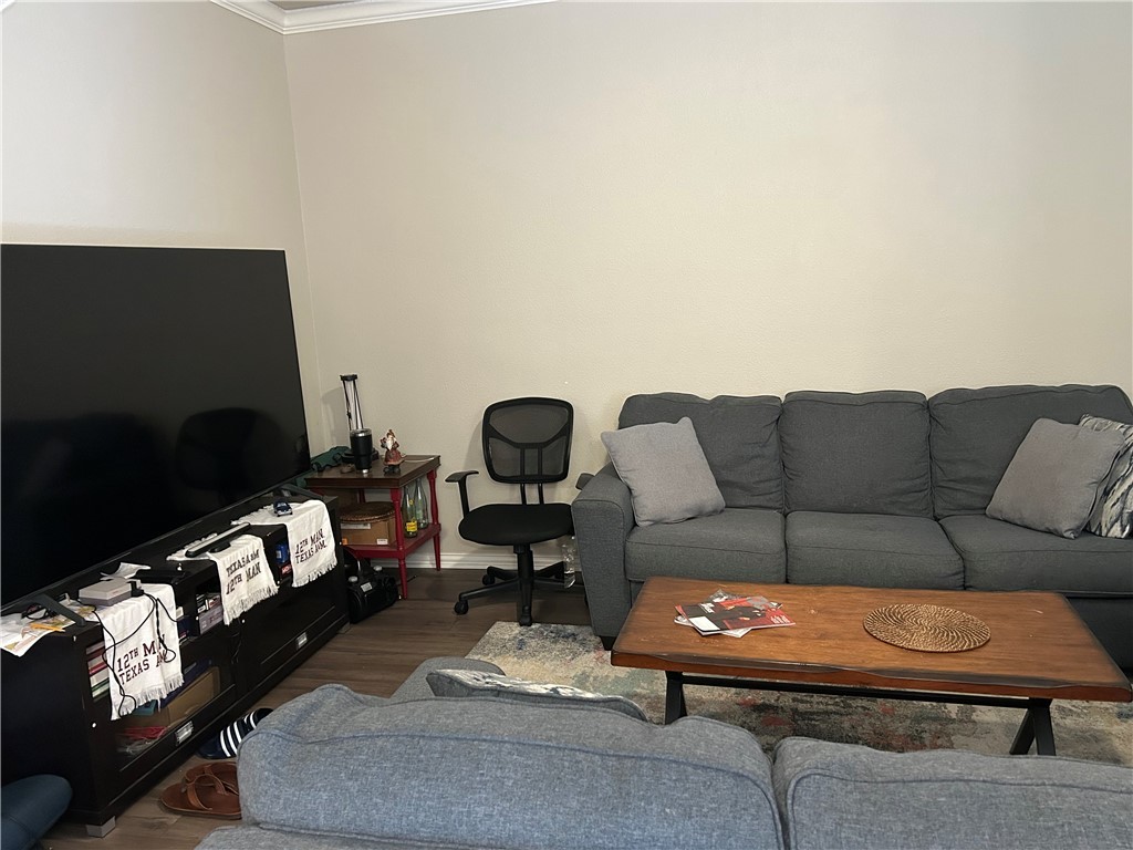 1001 Krenek Tap Road 803