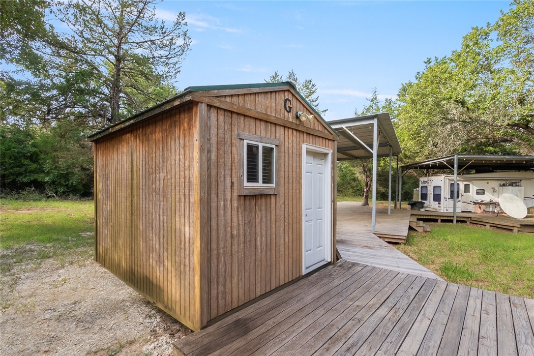 469 County Road 272