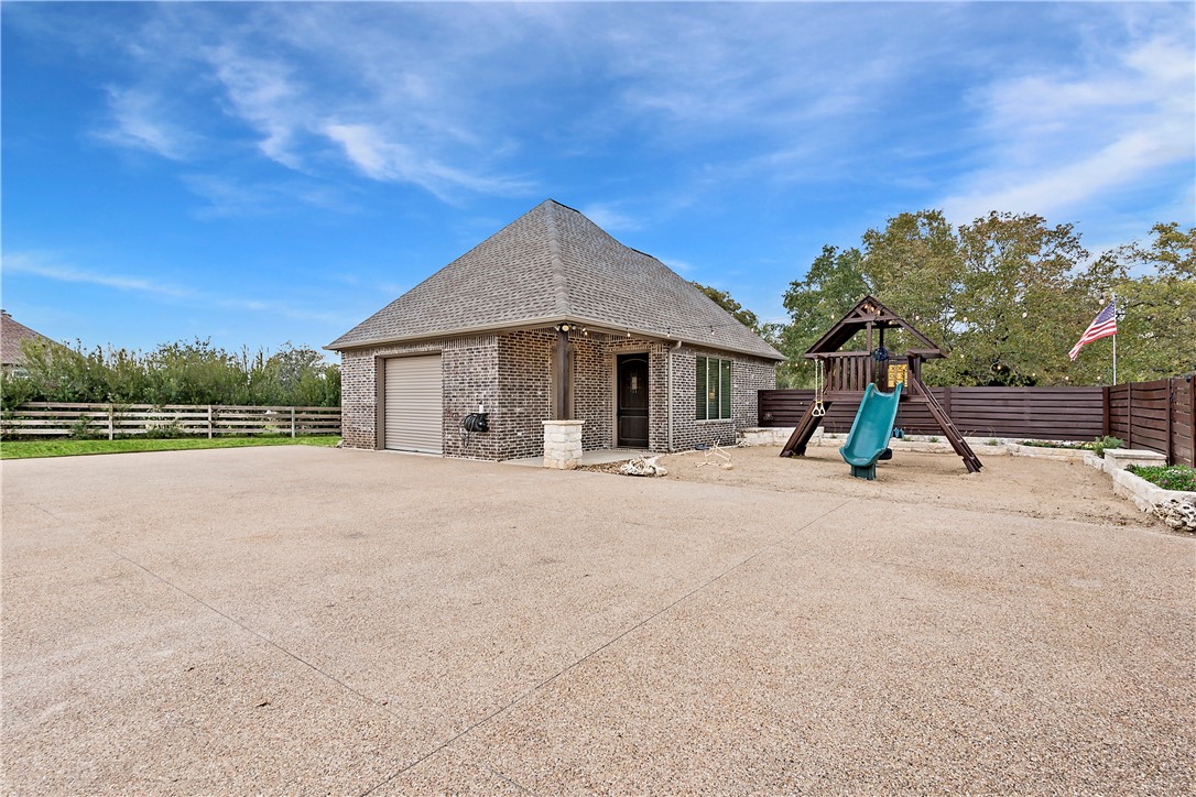 5009 Trumpeter Swan Drive