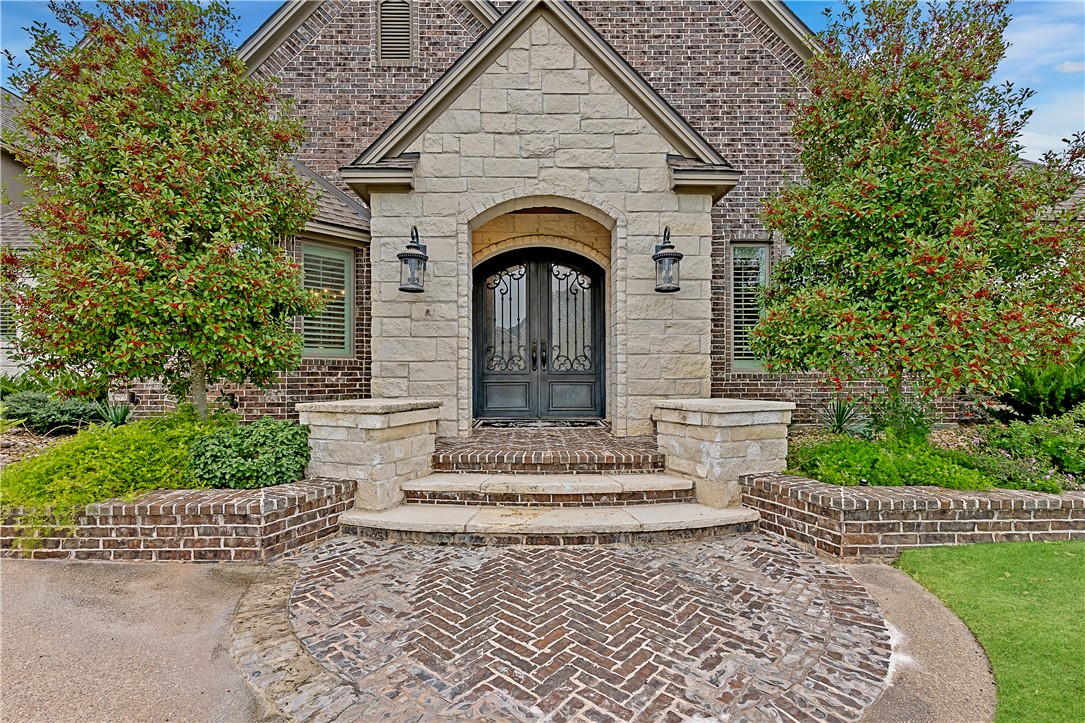 5009 Trumpeter Swan Drive