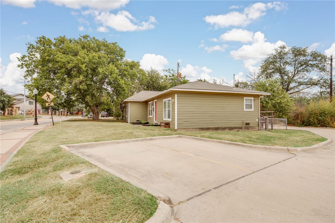 4311 Old College