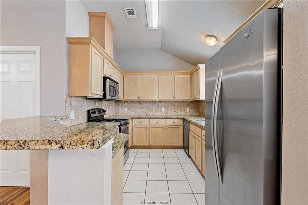 3806 Dresden Lane