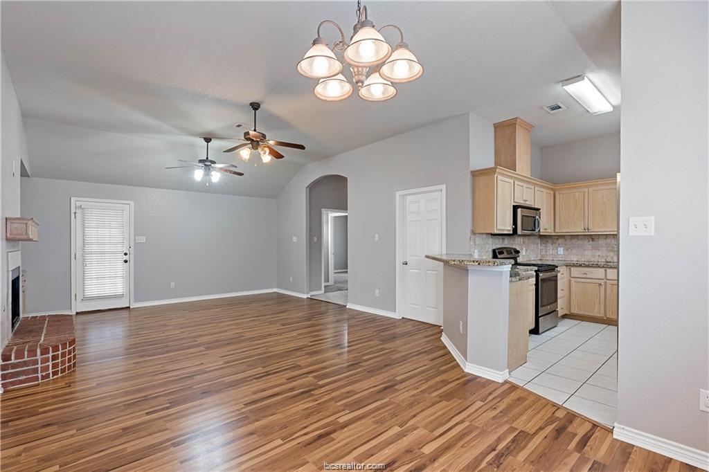 3806 Dresden Lane