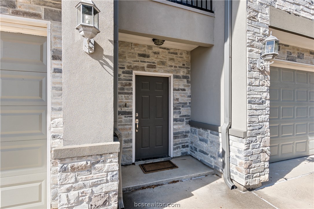 3526 Summerway Drive