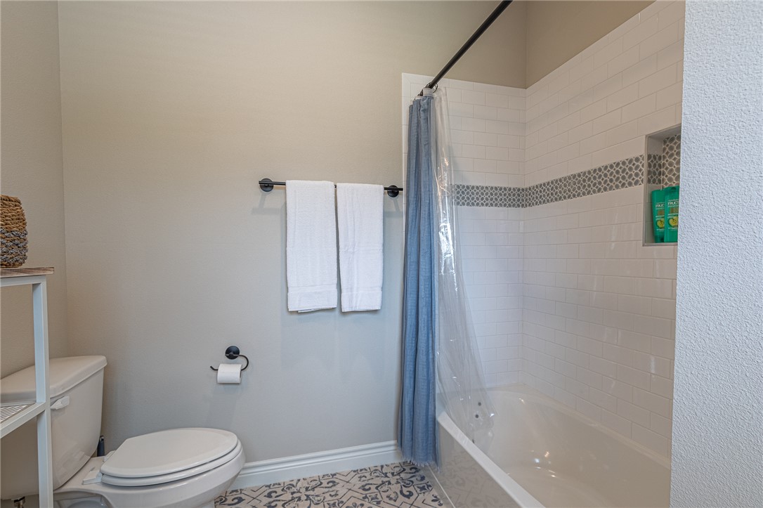 301 West 31st Street 201