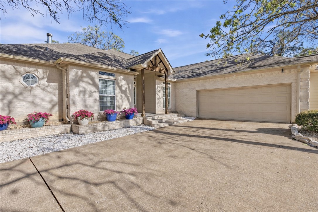 22 Golfview Drive