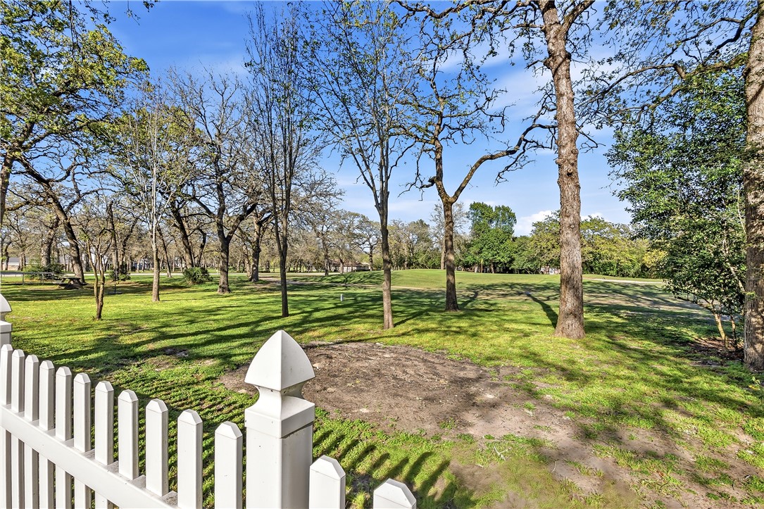 22 Golfview Drive