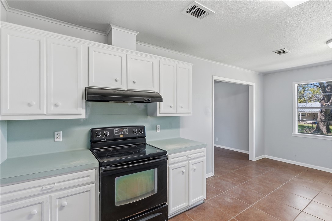 103 East Viser Street