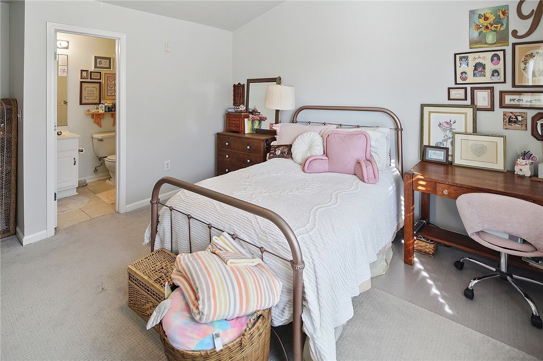 1725 Harvey Mitchell Parkway S 1731