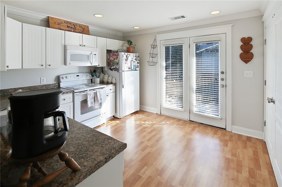 1725 Harvey Mitchell Parkway S 1731