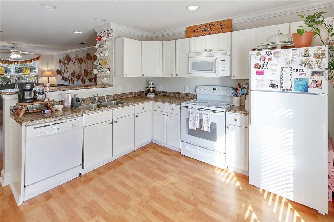 1725 Harvey Mitchell Parkway S 1731