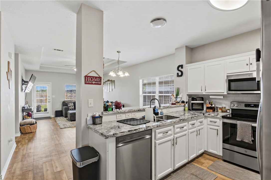 1011 Bougainvillea Street