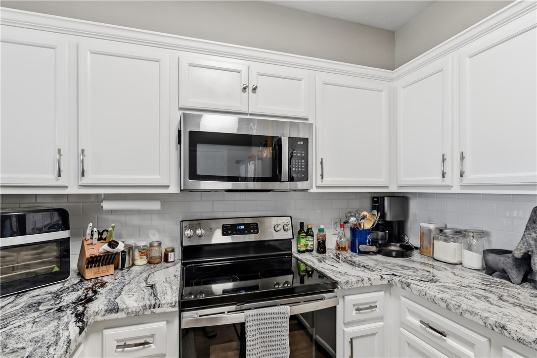 1011 Bougainvillea Street