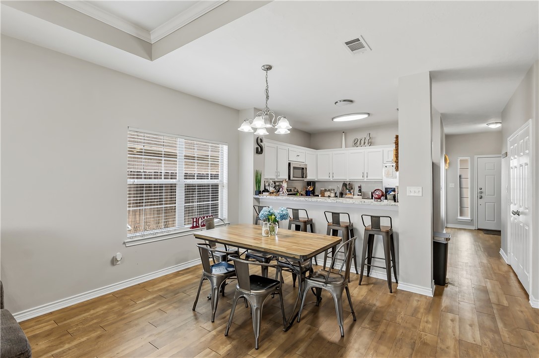 1011 Bougainvillea Street