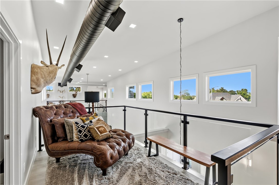 17600 Windsong Drive