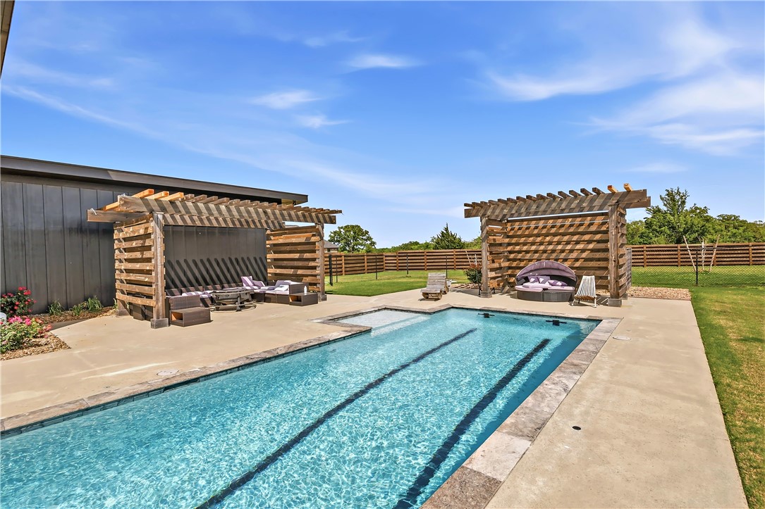 17600 Windsong Drive