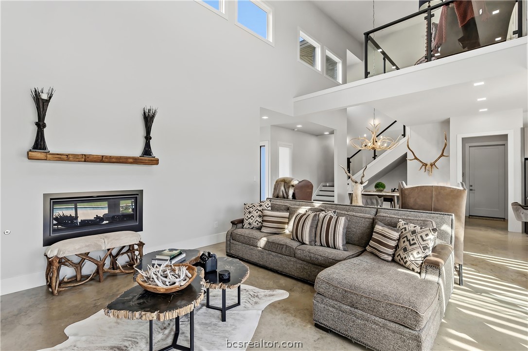 17600 Windsong Drive