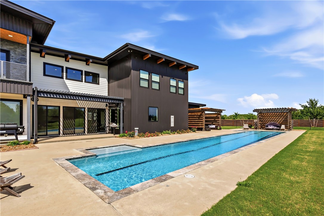 17600 Windsong Drive