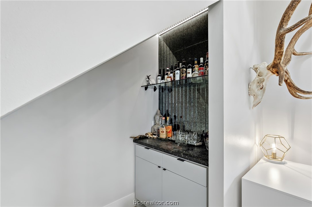 17600 Windsong Drive