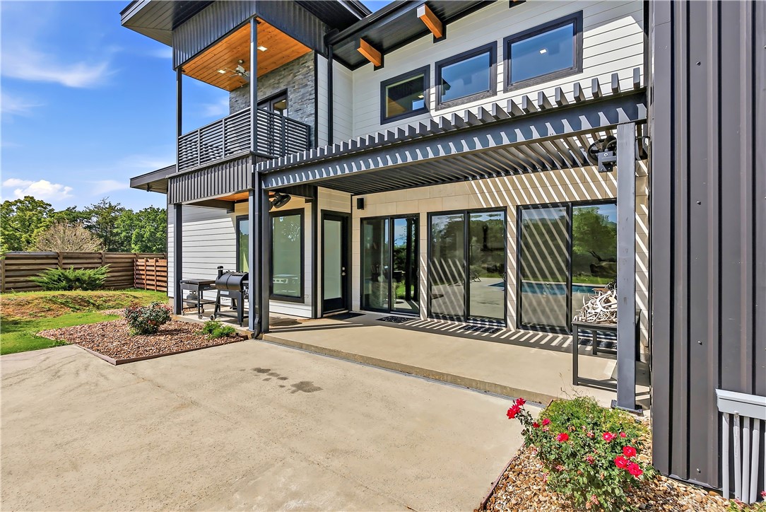 17600 Windsong Drive