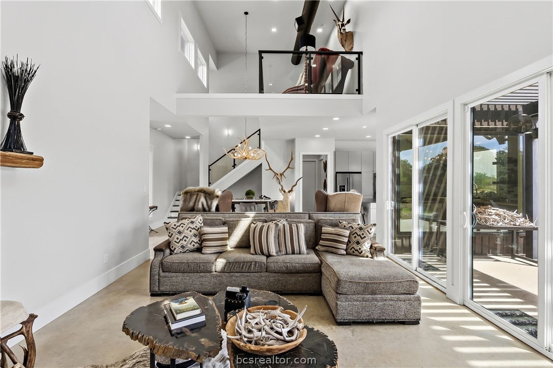 17600 Windsong Drive