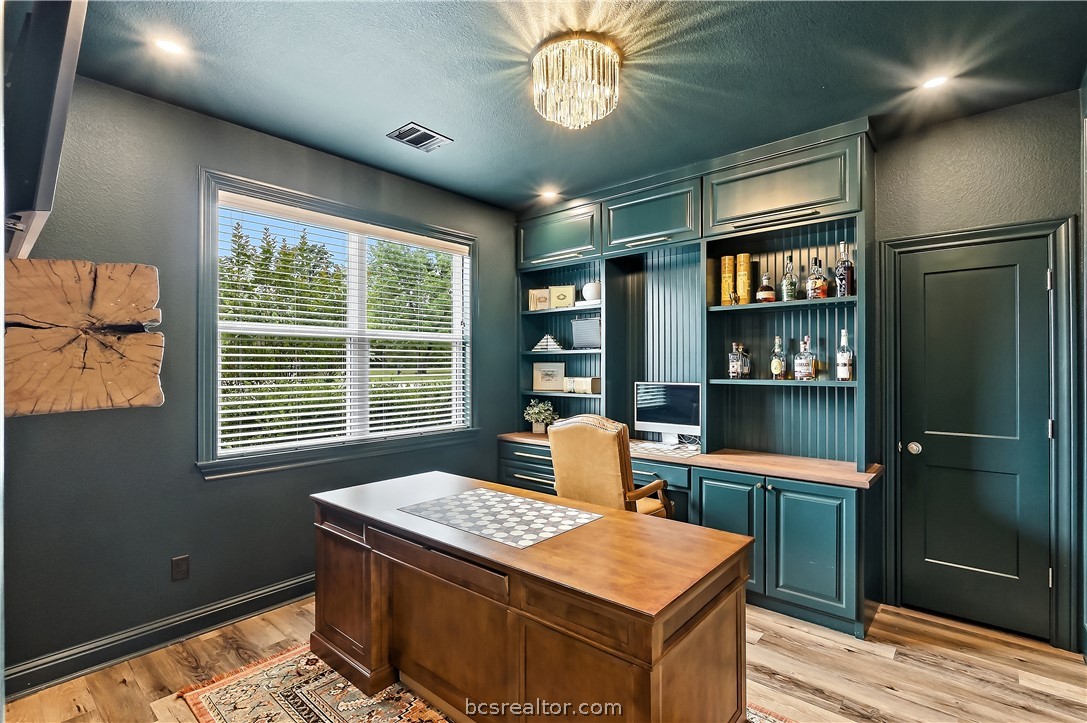10468 Cornwall Lane