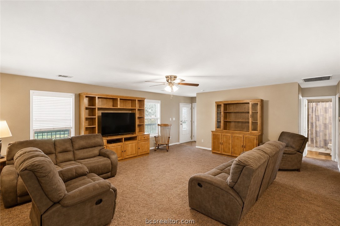 12628 North Tidwell Prairie Road