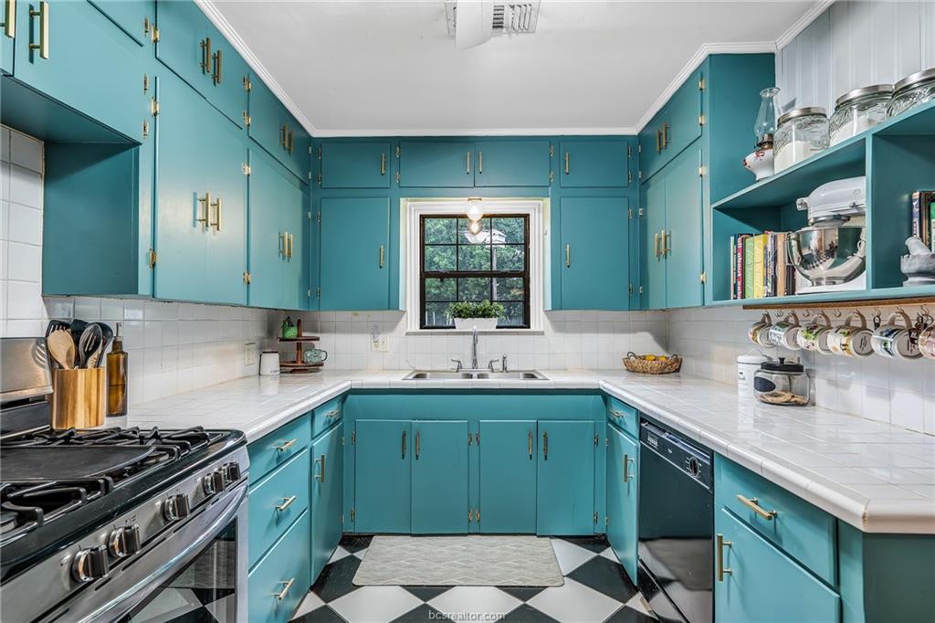 1414 East 29th Street