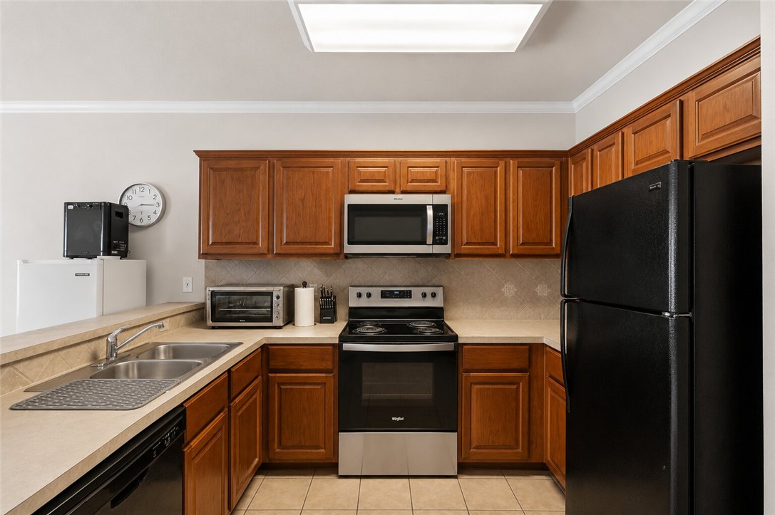1001 Krenek Tap Road 803