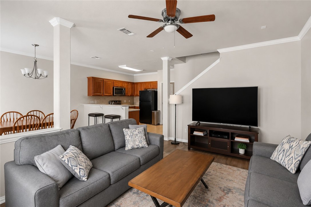 1001 Krenek Tap Road 803